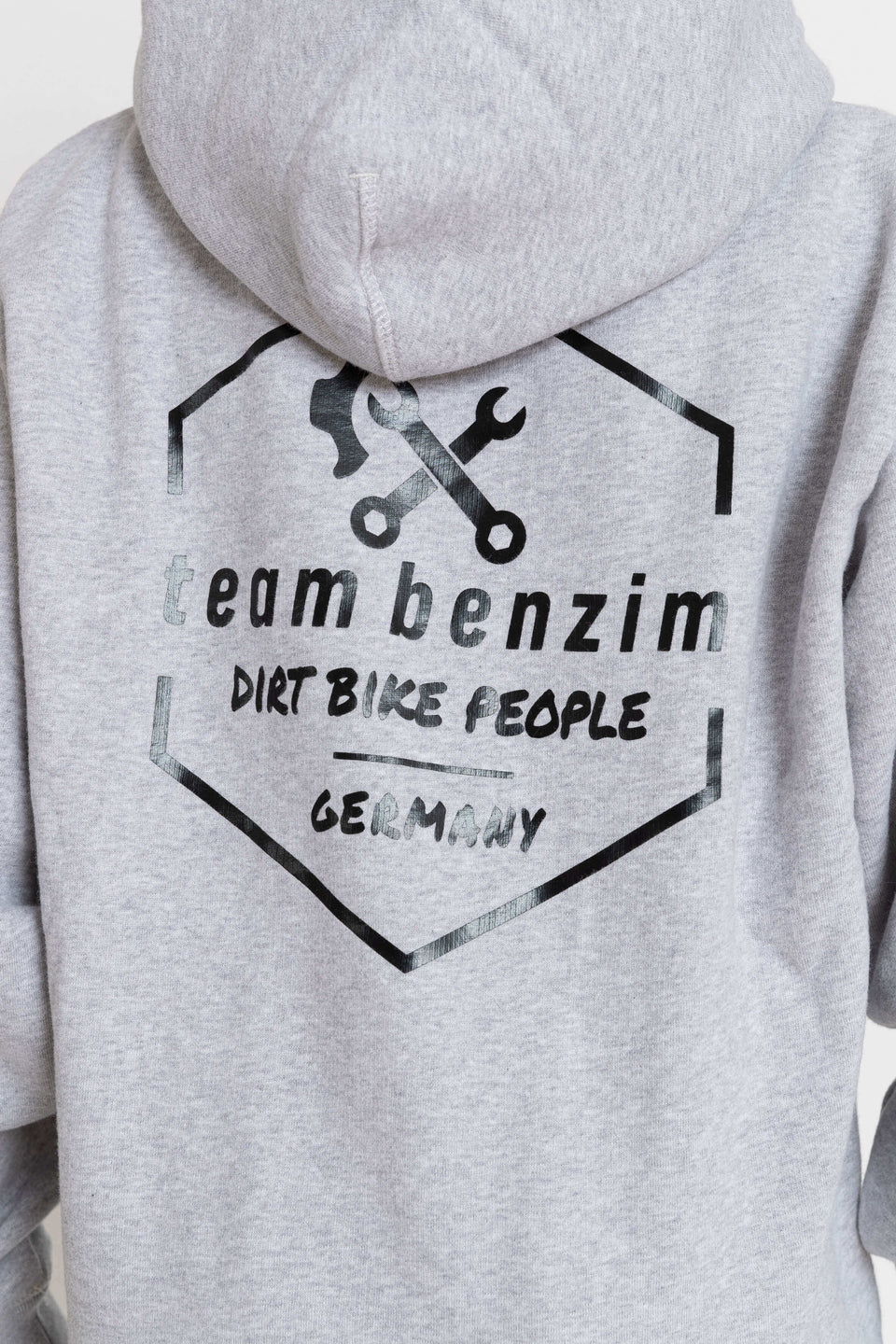 Kinder Hoodie Farbe grau mit schwarzem Logo